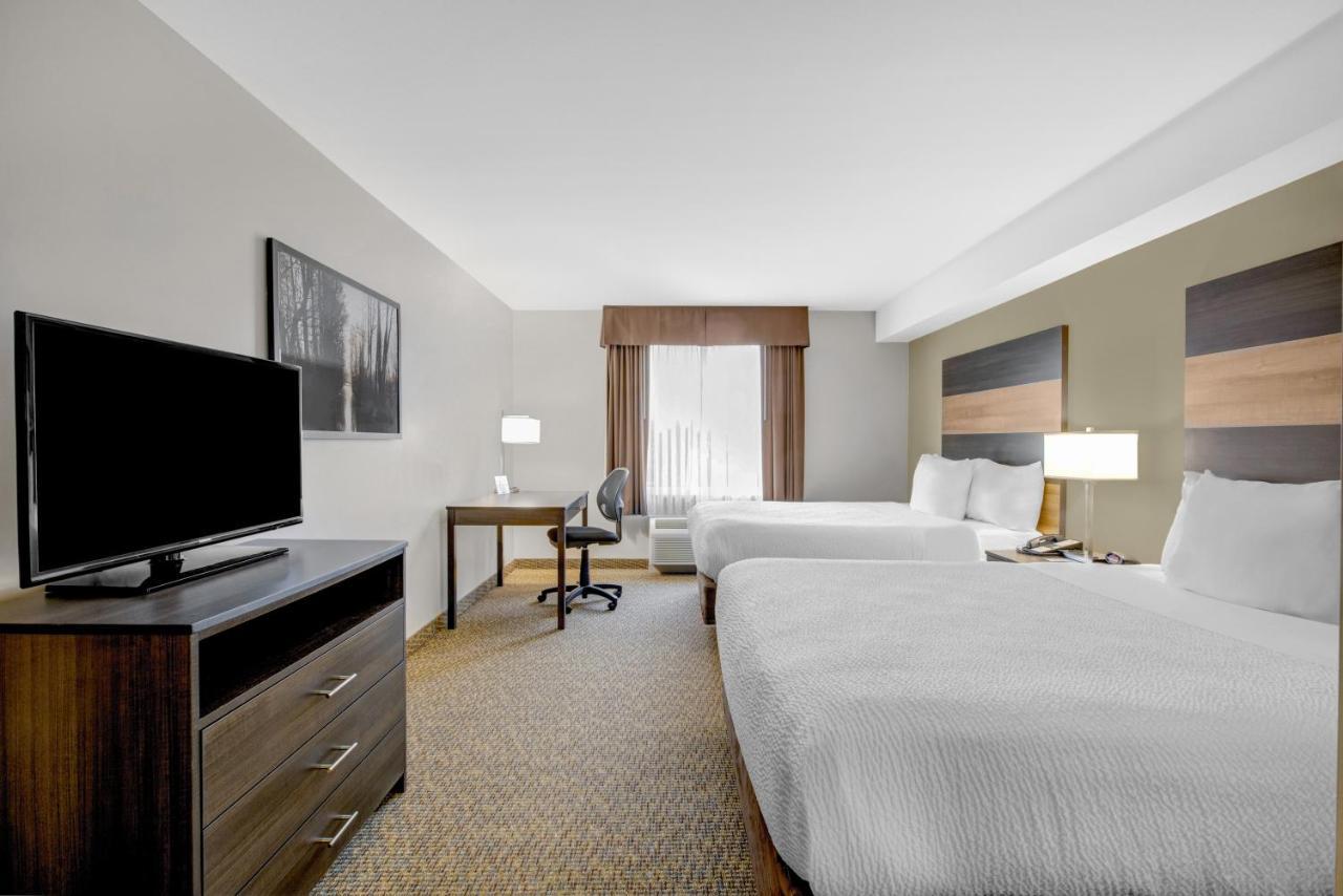 Days Inn & Suites By Wyndham Lindsay Dış mekan fotoğraf
