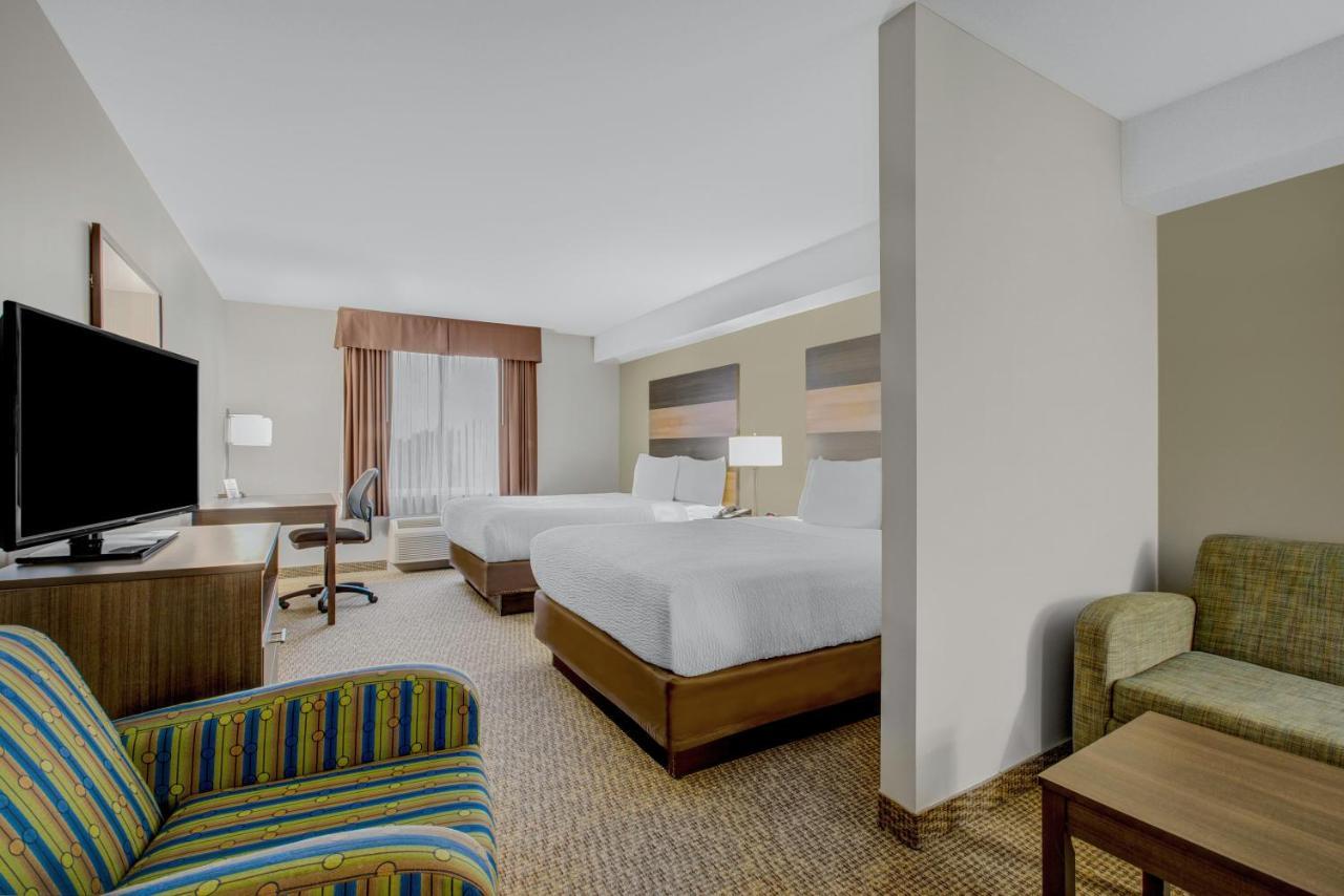 Days Inn & Suites By Wyndham Lindsay Dış mekan fotoğraf
